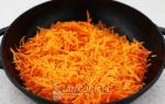 Как пожарить морковь на сковороде Морковь жареная с чесноком